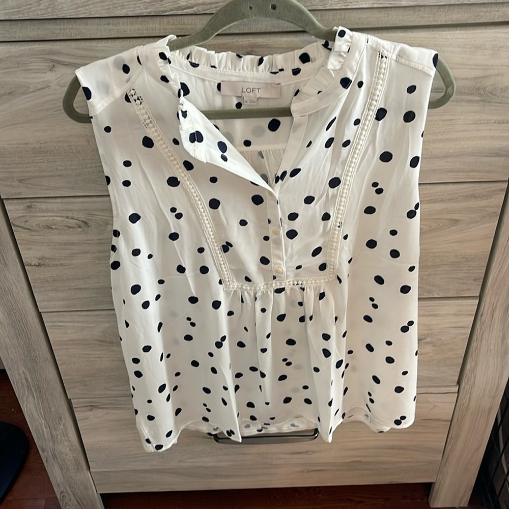 Loft Sleeveless Blouse